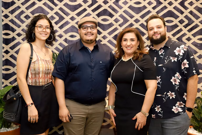 Inauguração Bazar Irã Tapetes Dourados – foto 54