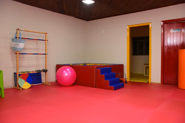 Inauguração da clínica SER ESPECIAL - CENTRO DE REABILITAÇÃO INFANTIL – foto 56