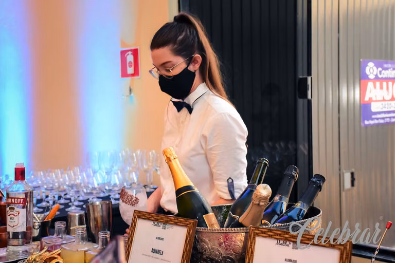 Maislaser realiza coquetel de lançamento da Revista Celebrar – foto 35