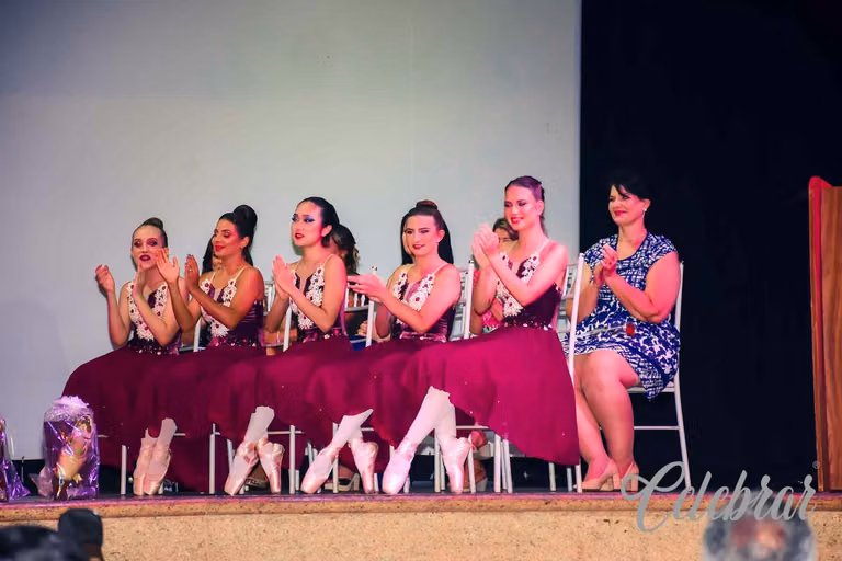 Academia de Dança Maria Ester – foto 53