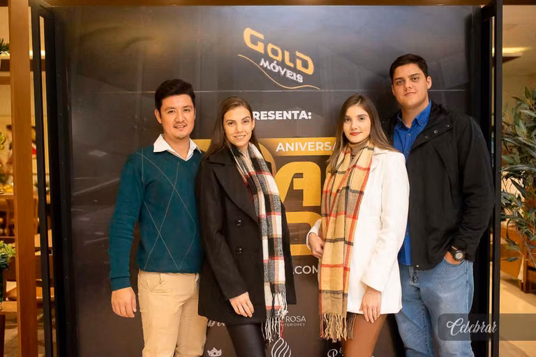 2 anos gold móveis – foto 116