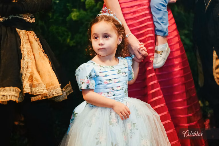 Aniversário e lançamento do livro de juliana saraiva – foto 71