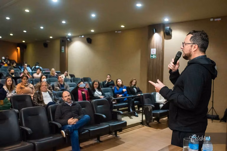 UNIGRAN DECOR - palestra “Empreendedorismo na Arquitetura” Do arquiteto Júlio Carlos Cervo de David – foto 14