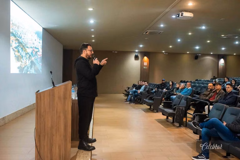 UNIGRAN DECOR - palestra “Empreendedorismo na Arquitetura” Do arquiteto Júlio Carlos Cervo de David – foto 19