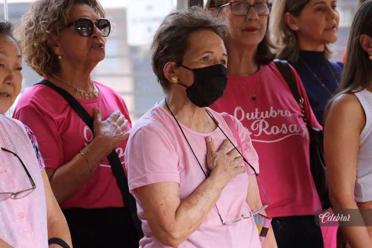 Lançamento da campanha de outubro rosa 2022 da aapoiadores dourados – foto 95