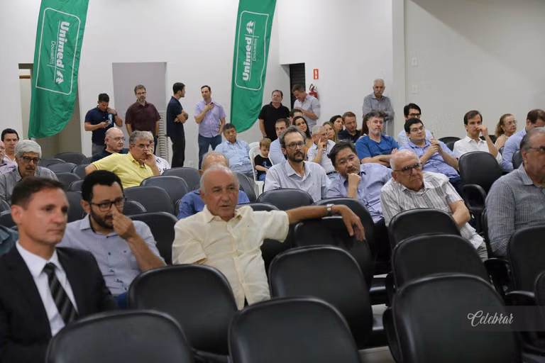 Assembleia geral ordinária unimed dourados – foto 122