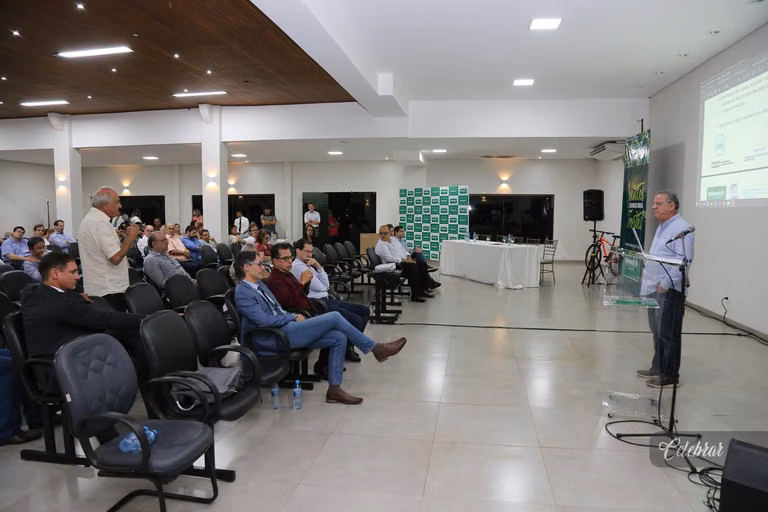 Assembleia geral ordinária unimed dourados – foto 138