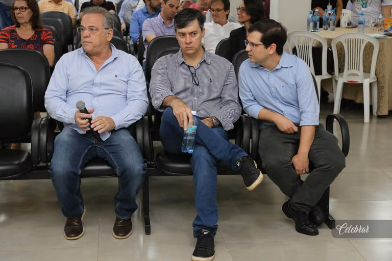 Assembleia geral ordinária unimed dourados – foto 29