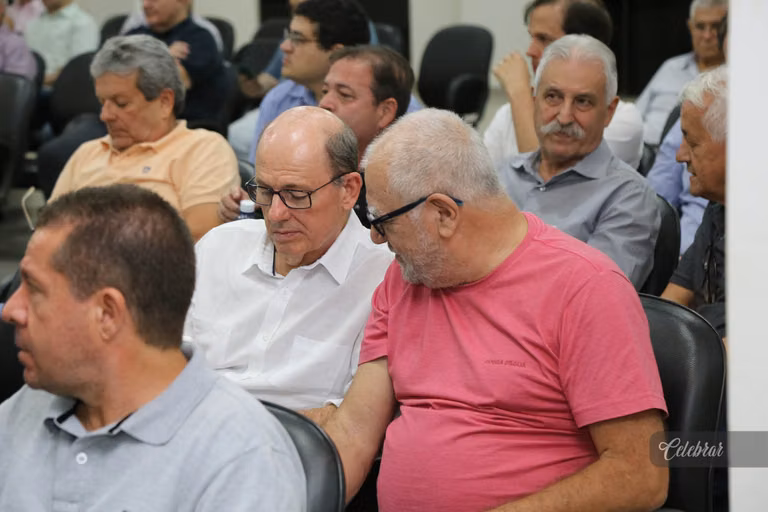 Assembleia geral ordinária unimed dourados – foto 52