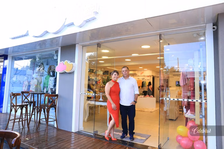 coquetel de lançamento lilica e tigor dourados – foto 100
