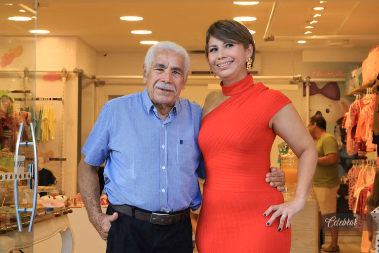 coquetel de lançamento lilica e tigor dourados – foto 107