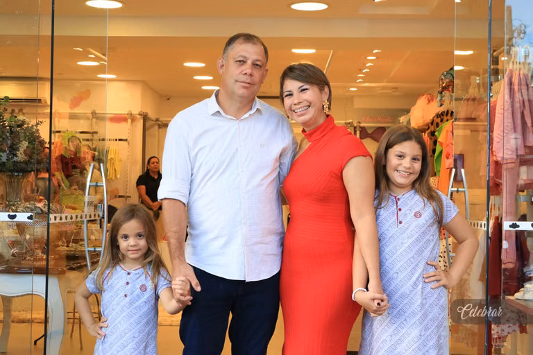 coquetel de lançamento lilica e tigor dourados – foto 112