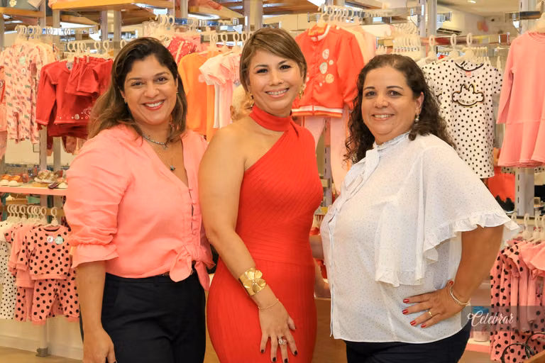 coquetel de lançamento lilica e tigor dourados – foto 88