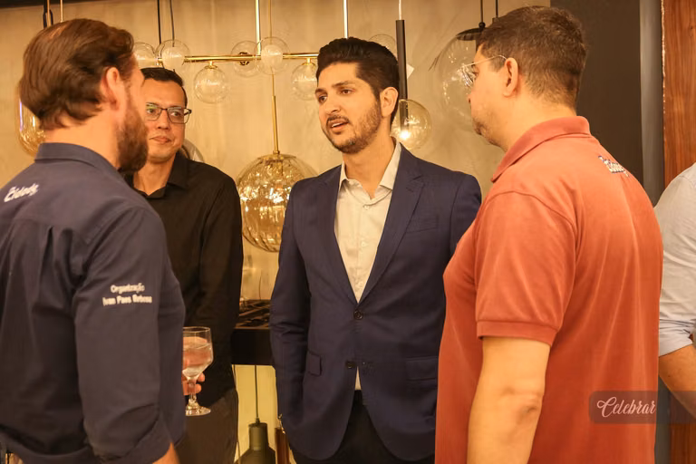INAUGURAÇÃO CASA DO LED dourados – foto 84