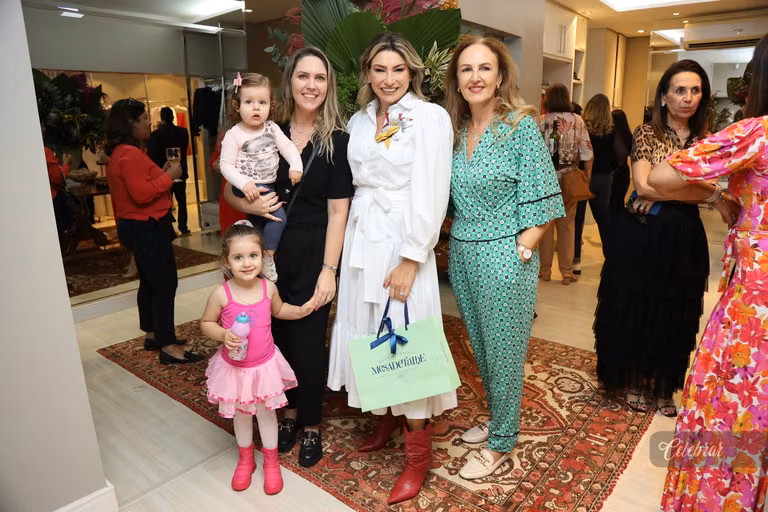 Lançamento da coleção glória “novos tempos”, por gisele pedrozo – foto 123