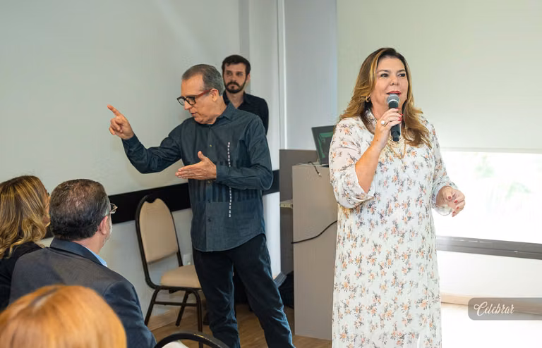 Lançamento club design - palestra com álvaro guillermo – foto 118