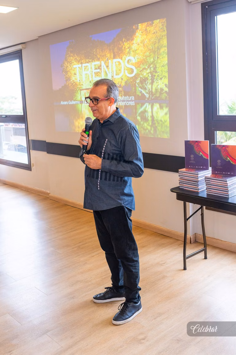 Lançamento club design - palestra com álvaro guillermo – foto 95