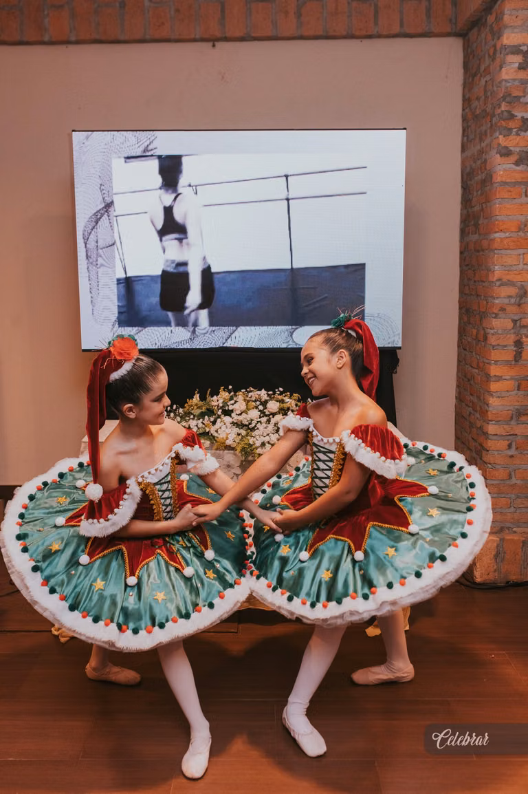 Dançando a Magia do Natal por academia de dança maria ester – foto 207