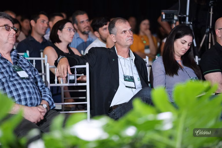 Sicredi Centro-Sul MS/BA reúne associados no maior evento sobre investimentos do interior de MS – foto 90