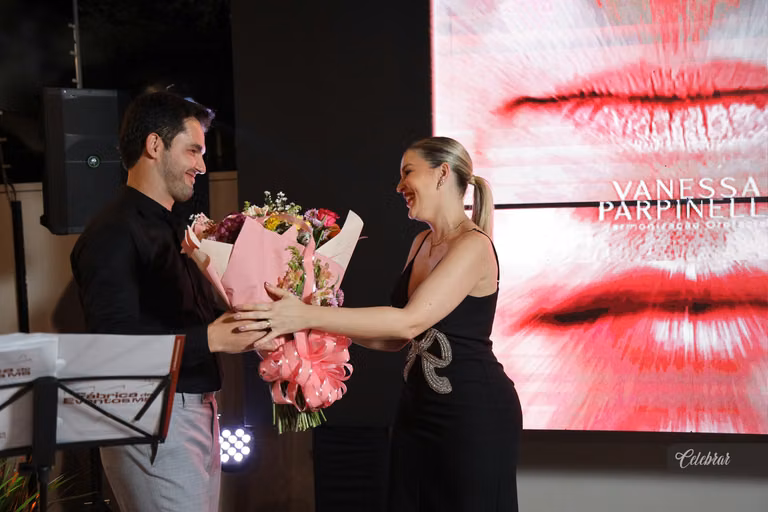 Vanessa parpinelli estética avançada – foto 159