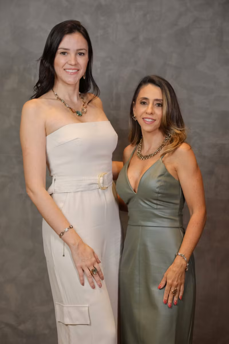 Loja lehan e carla vargas organizam evento especial de dia das mães
