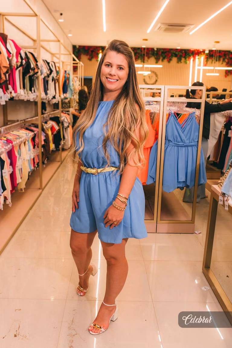 Inauguração vitrine thay – foto 180