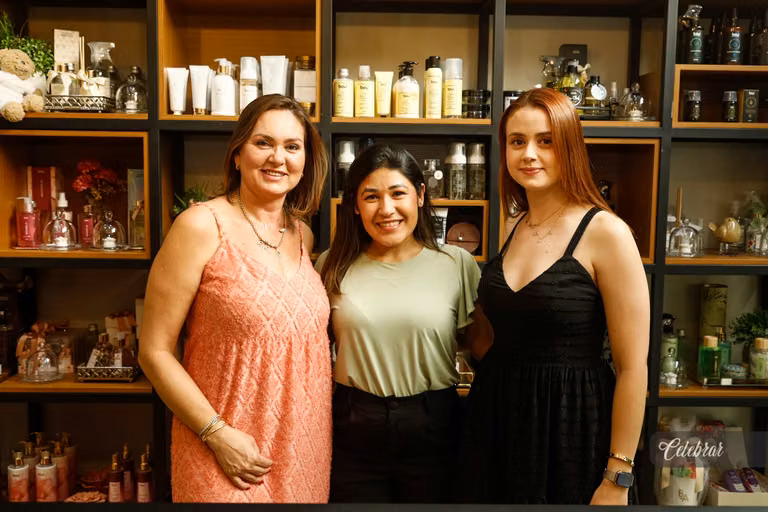 1 ano Makely Beauty – foto 17