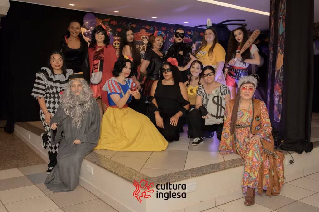 Cultura Inglesa de Dourados realiza a sua Halloween Party