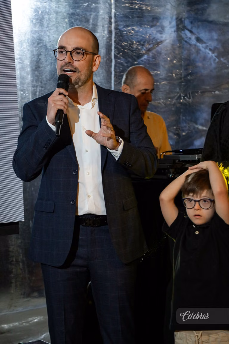 Dr. Micaías Conde cELEBRA lançamento DA sua nova campanha – foto 125