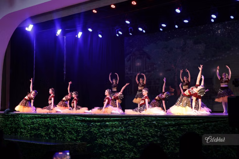 Academia de Dança Maria Ester – foto 22