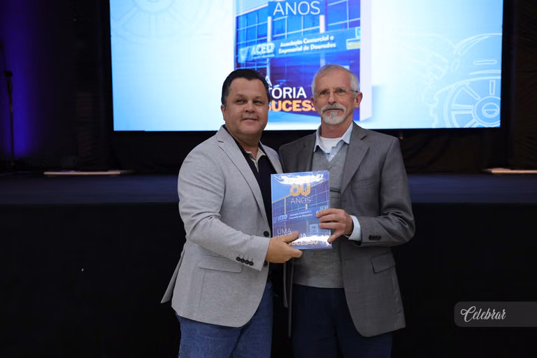 ACED realiza café da manhã especial e lança livro em comemoração aos seus 80 anos – foto 104