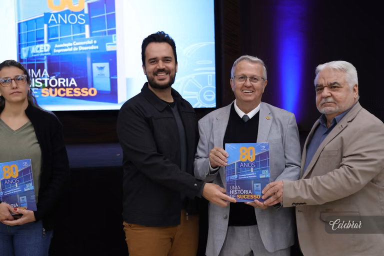 ACED realiza café da manhã especial e lança livro em comemoração aos seus 80 anos – foto 112
