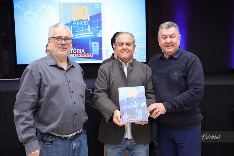 ACED realiza café da manhã especial e lança livro em comemoração aos seus 80 anos – foto 113
