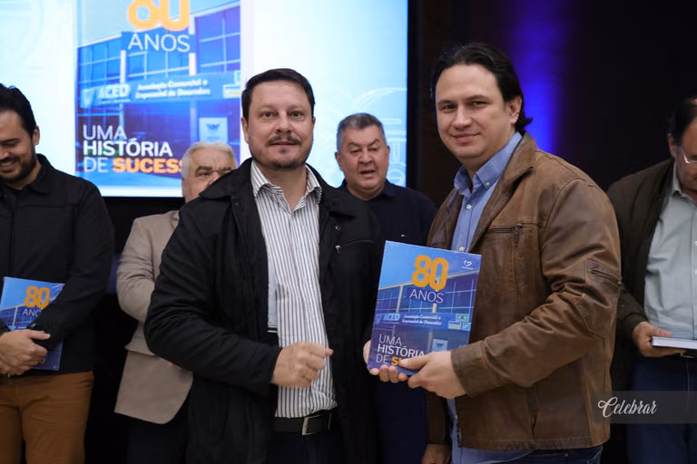 ACED realiza café da manhã especial e lança livro em comemoração aos seus 80 anos – foto 116