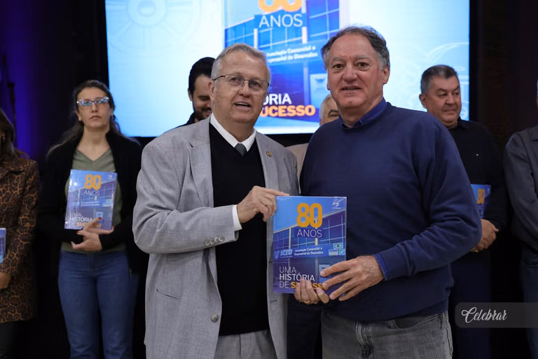 ACED realiza café da manhã especial e lança livro em comemoração aos seus 80 anos – foto 130