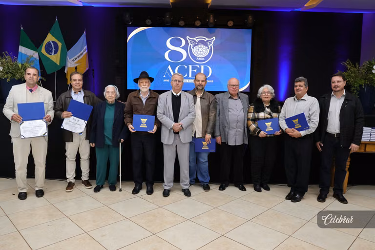 ACED realiza café da manhã especial e lança livro em comemoração aos seus 80 anos – foto 77