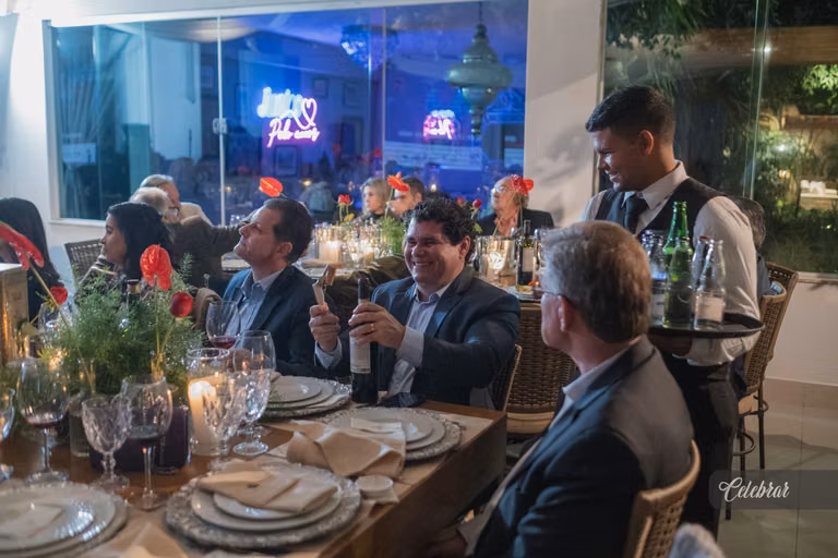 AVCC promove Petit Comité, um jantar solidário de Dia dos Namorados em prol do Hospital de Amor – foto 245