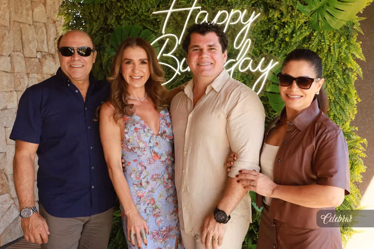 Cristiano Almeida comemora seus 38 anos em um almoço surpresa com amigos e parceiros – foto 135