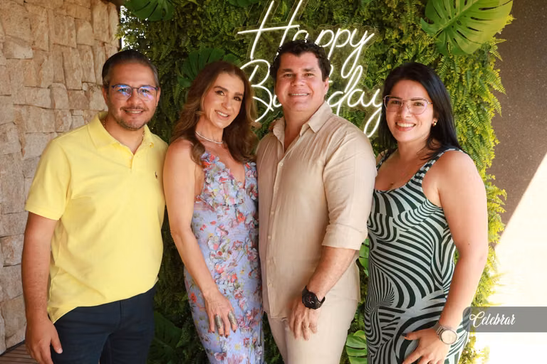 Cristiano Almeida comemora seus 38 anos em um almoço surpresa com amigos e parceiros – foto 146