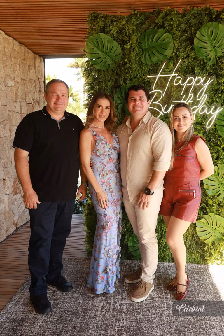 Cristiano Almeida comemora seus 38 anos em um almoço surpresa com amigos e parceiros – foto 209
