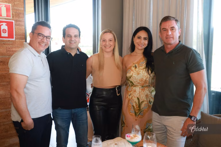Cristiano Almeida comemora seus 38 anos em um almoço surpresa com amigos e parceiros – foto 96