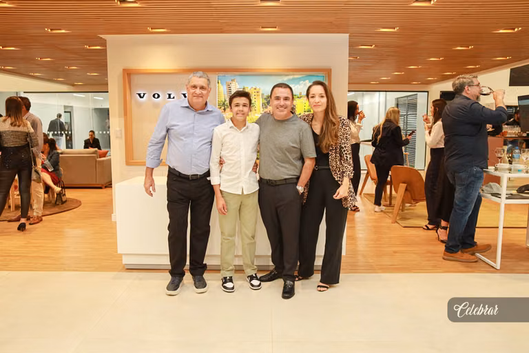Enzo Volvo chega a Dourados com a inauguração da sua 50ª concessionária – foto 278
