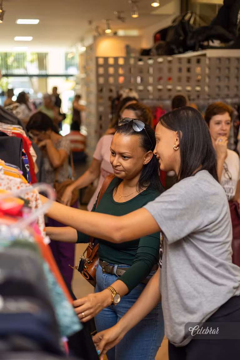 Moda, novidades e comemoração: Peça Rara celebra 04 anos em Dourados – foto 83