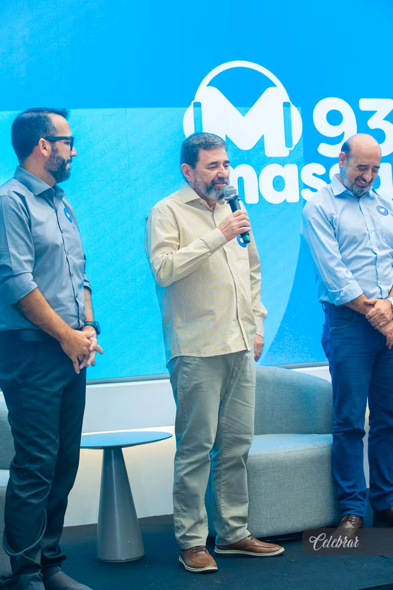 Networking e inspiração marcam a 2ª edição do Café com Negócios com o tema “Liderança que Gera Resultados” – foto 145