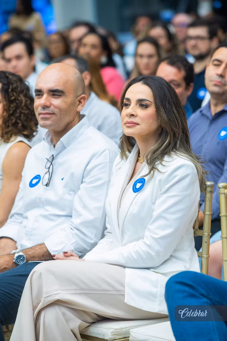 Networking e inspiração marcam a 2ª edição do Café com Negócios com o tema “Liderança que Gera Resultados” – foto 181
