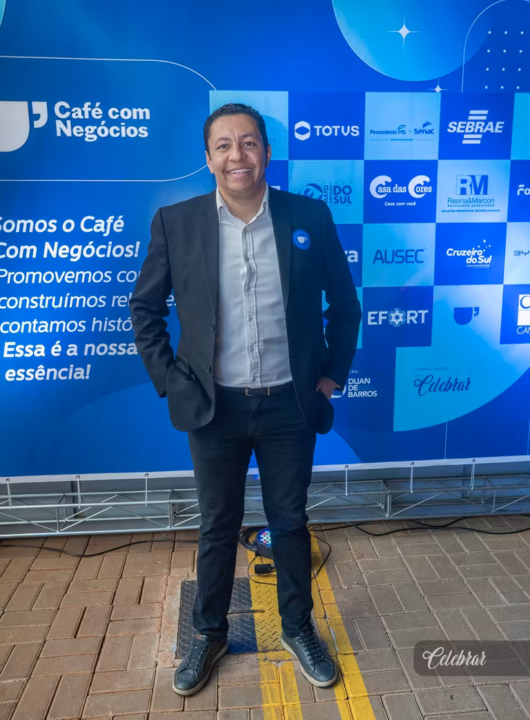 Networking e inspiração marcam a 2ª edição do Café com Negócios com o tema “Liderança que Gera Resultados” – foto 91