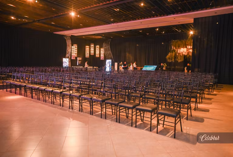 Confira as primeiras fotos da Masterclass “O Mercado de Luxo – Edição Especial Dourados”, com Carlos Ferreirinha – foto 13