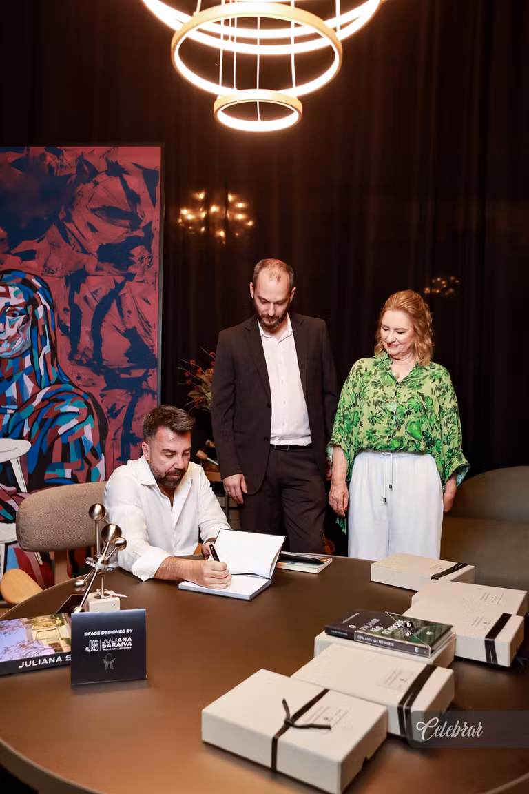 Veja mais registros da Masterclass “O Mercado de Luxo – Edição Especial Dourados”, com Carlos Ferreirinha – foto 166