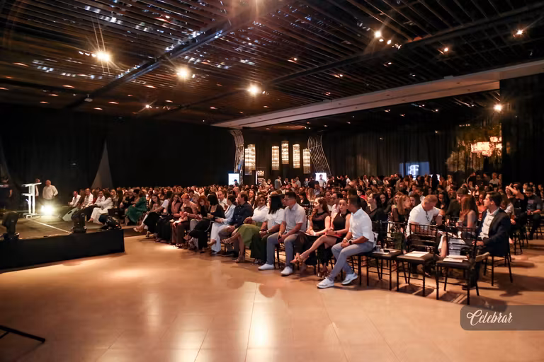 Veja mais registros da Masterclass “O Mercado de Luxo – Edição Especial Dourados”, com Carlos Ferreirinha – foto 226