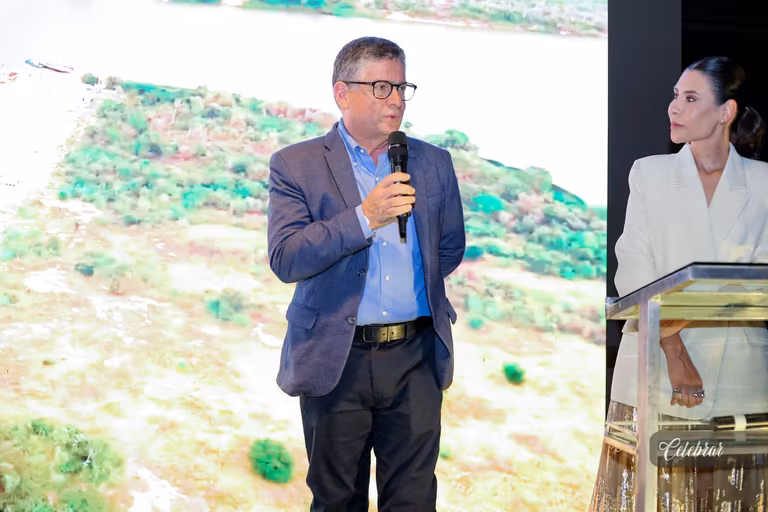 Veja mais registros da Masterclass “O Mercado de Luxo – Edição Especial Dourados”, com Carlos Ferreirinha – foto 251